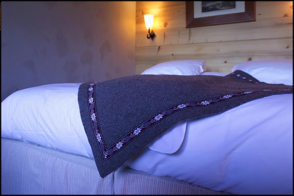 Hotel La Ferme Du Chozal, Chalet De Tradition هاوتيلوس المظهر الخارجي الصورة
