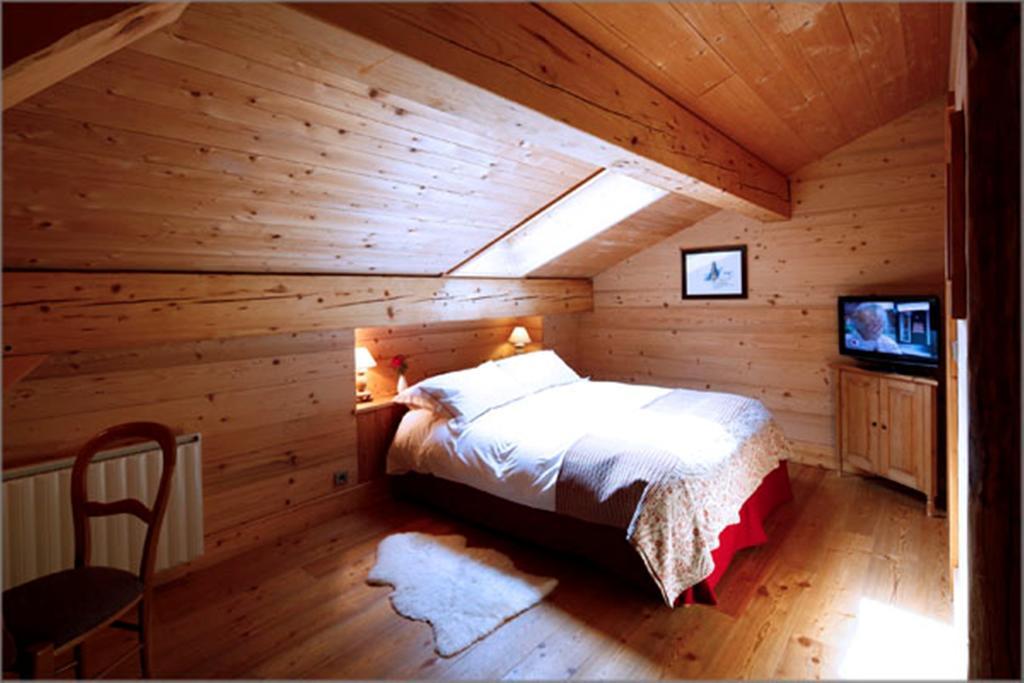 Hotel La Ferme Du Chozal, Chalet De Tradition هاوتيلوس الغرفة الصورة
